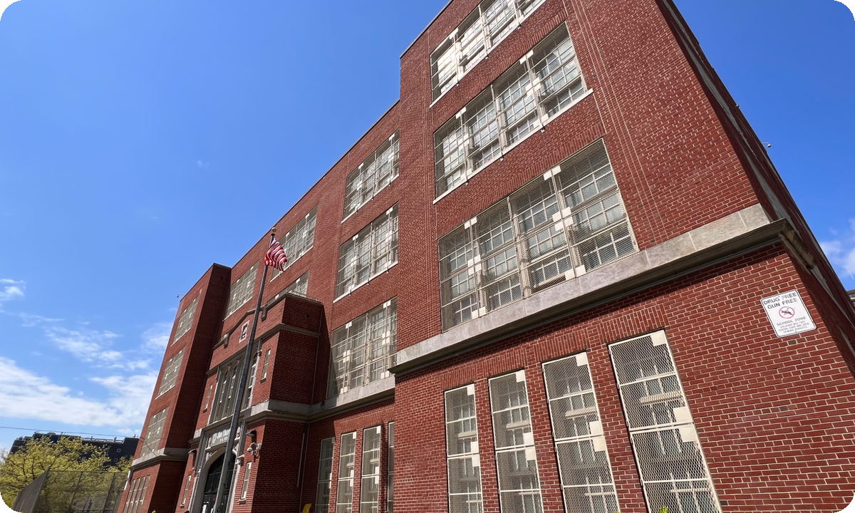 Exterior of the 370K Main Site school building